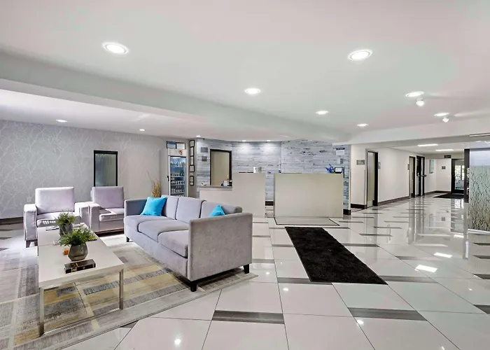 Western Hotel 3*